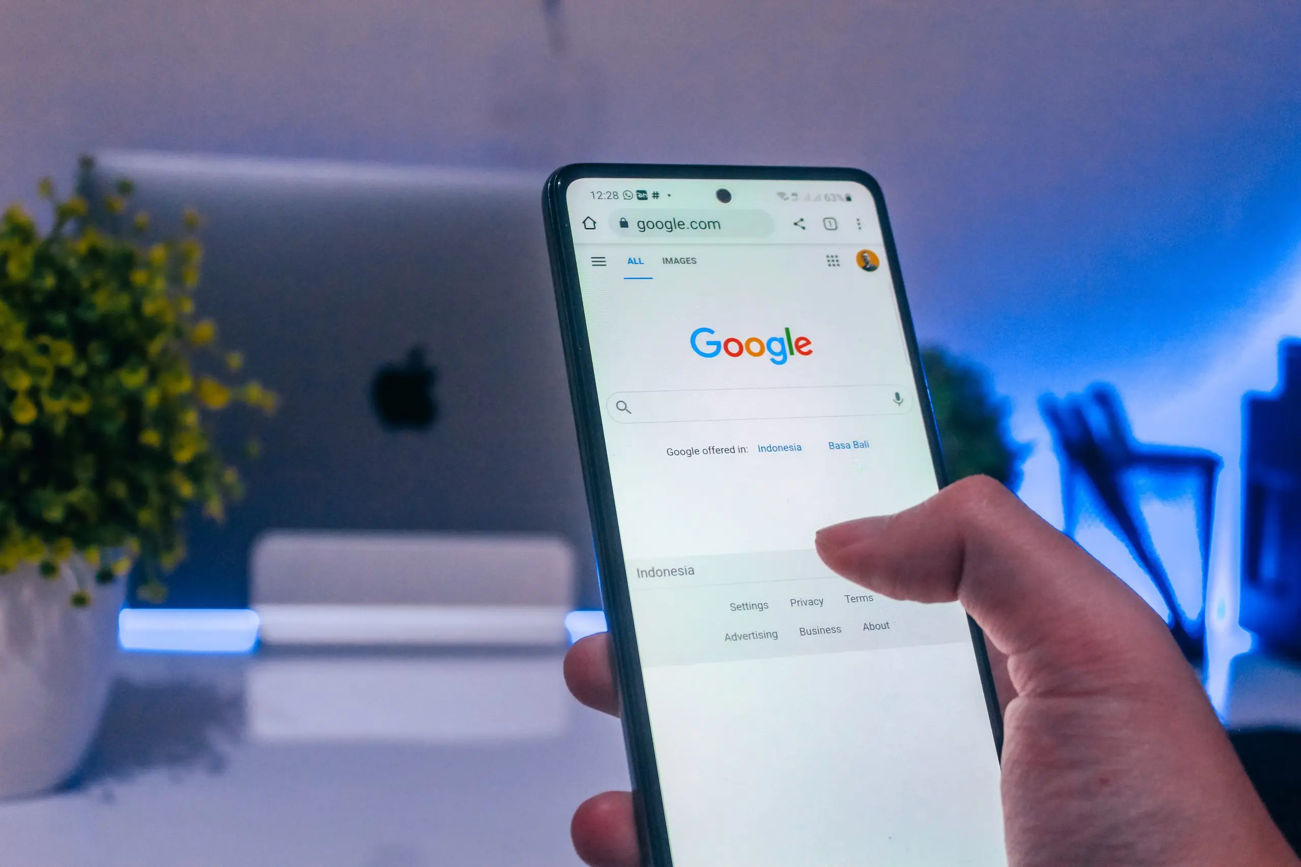 Put the Spotlight on Your Product with Callout Extensions